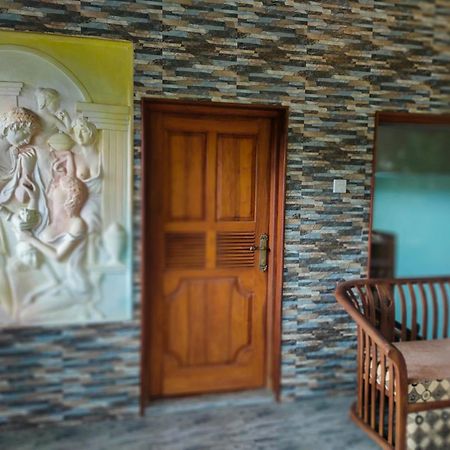 Heaven Palace Kandy Bagian luar foto