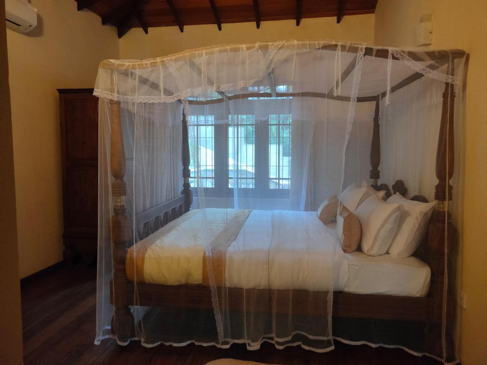 Heaven Palace Kandy Bagian luar foto